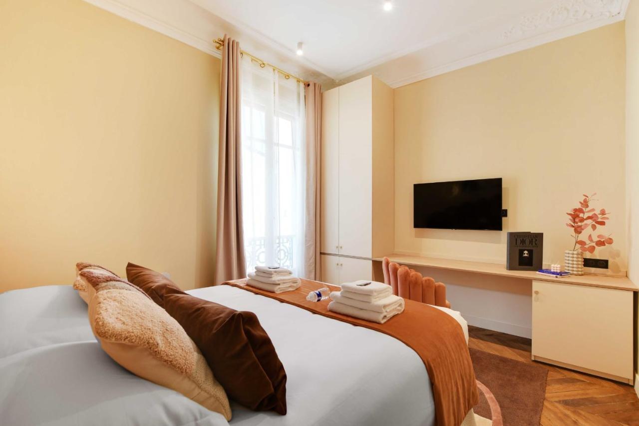 Chic Apartment - 1Br-4P - Facing The Louvre Париж Екстериор снимка